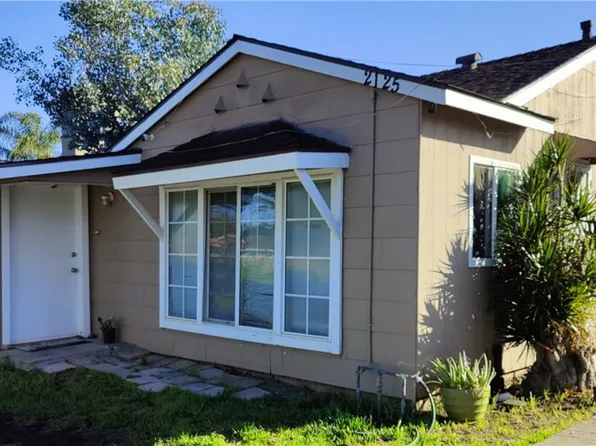 2125 Rousselle St, Santa Ana, CA 92707