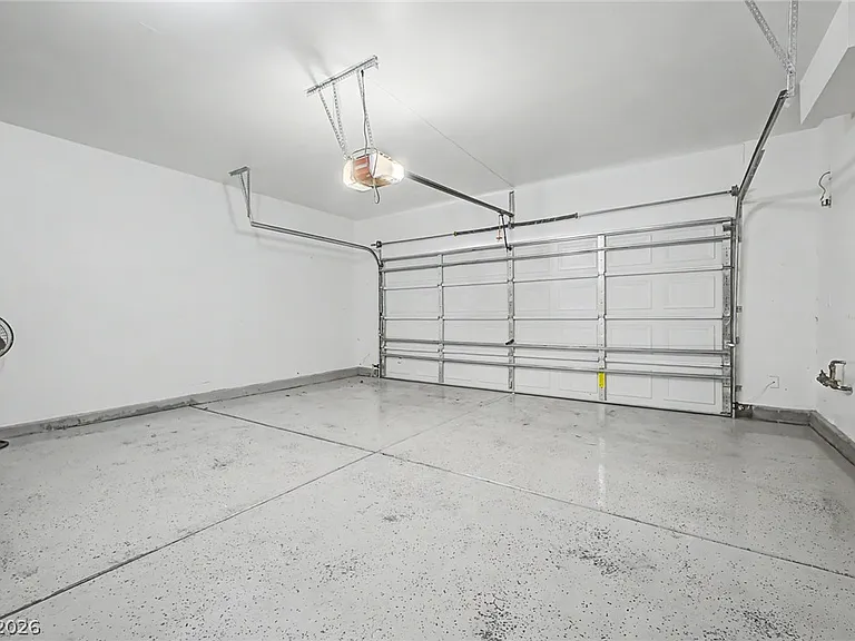 10907 Castle Fountain St — Photo 30