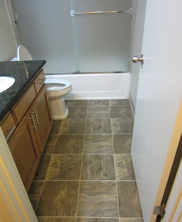 2nd image of 7515 9th Avenue Ct E APT B
