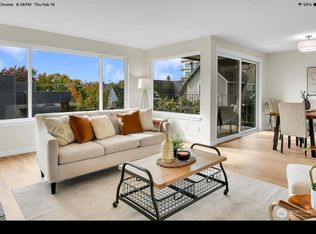 161 Valley St APT 2, Seattle, WA 98109