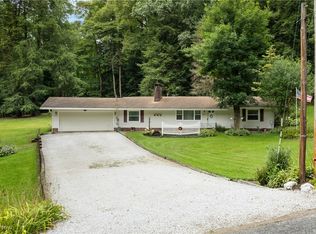 627 River Rd, Canal Fulton, OH 44614