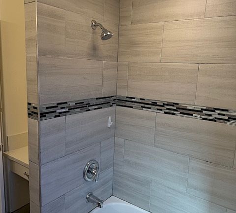 3rd image of 1739 W 147th St #6