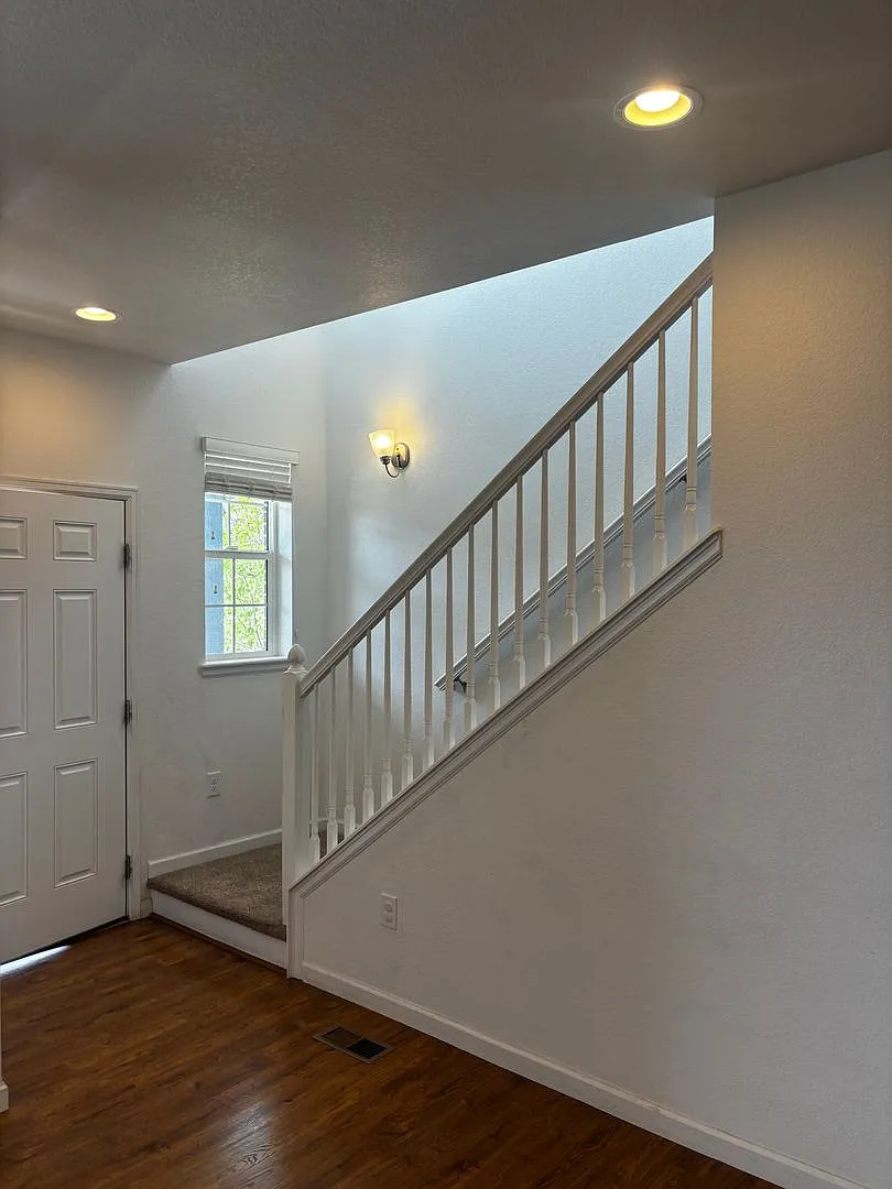 Building Photo - 23463 E Chenango Pl