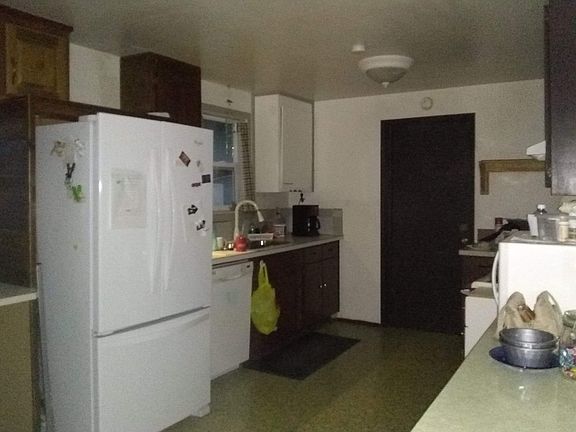 2nd image of 239 Blossom Dr