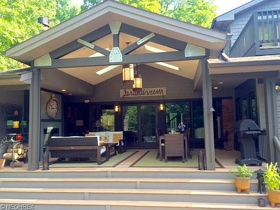3rd image of 100 Murwood Dr
