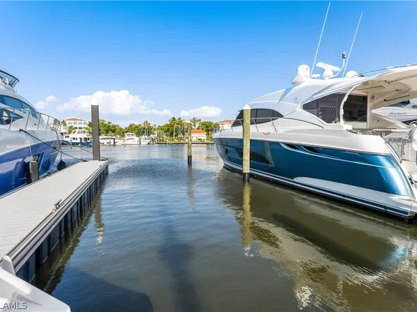 60 Boat Lck #B7, Fort Myers, FL 33908