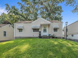 3412 Saint Martin Ln, Saint Ann, MO