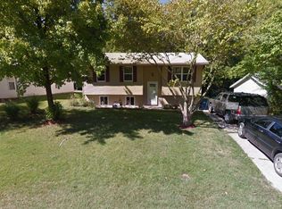 612 Valley View Dr, Bethalto, IL 62010