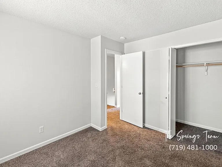 3014 Starlight Cir — Photo 23