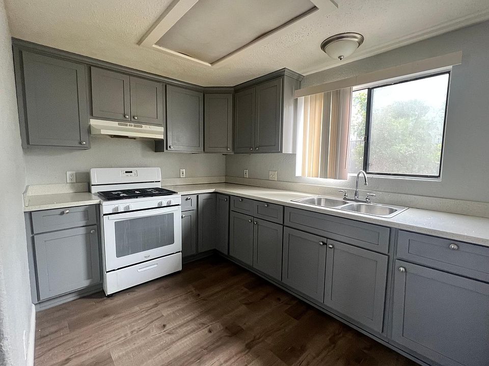 1st image of 1024 Hoffman Ave APT A