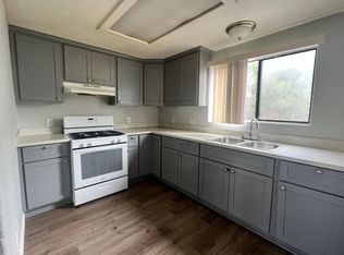1024 Hoffman Ave APT A, Long Beach, CA 90813