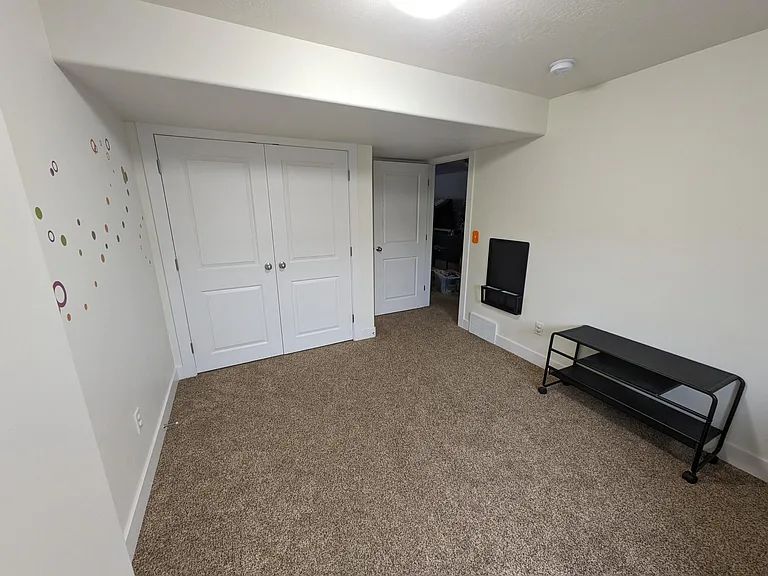 1519 S 620 W — Photo 39