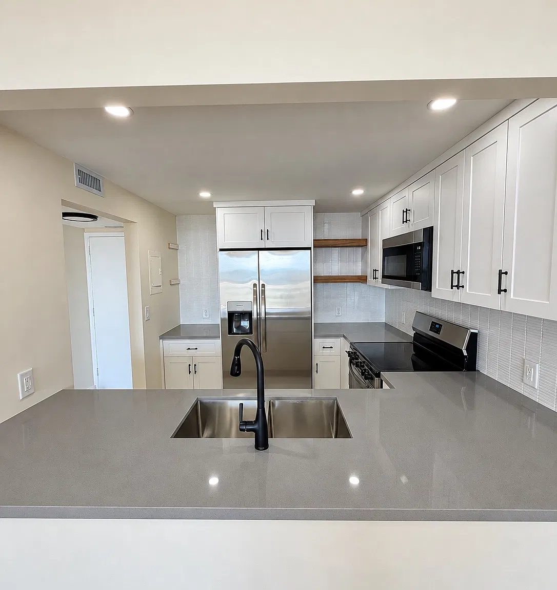 1 bed, 778 sqft, $2,100 — Photo 4