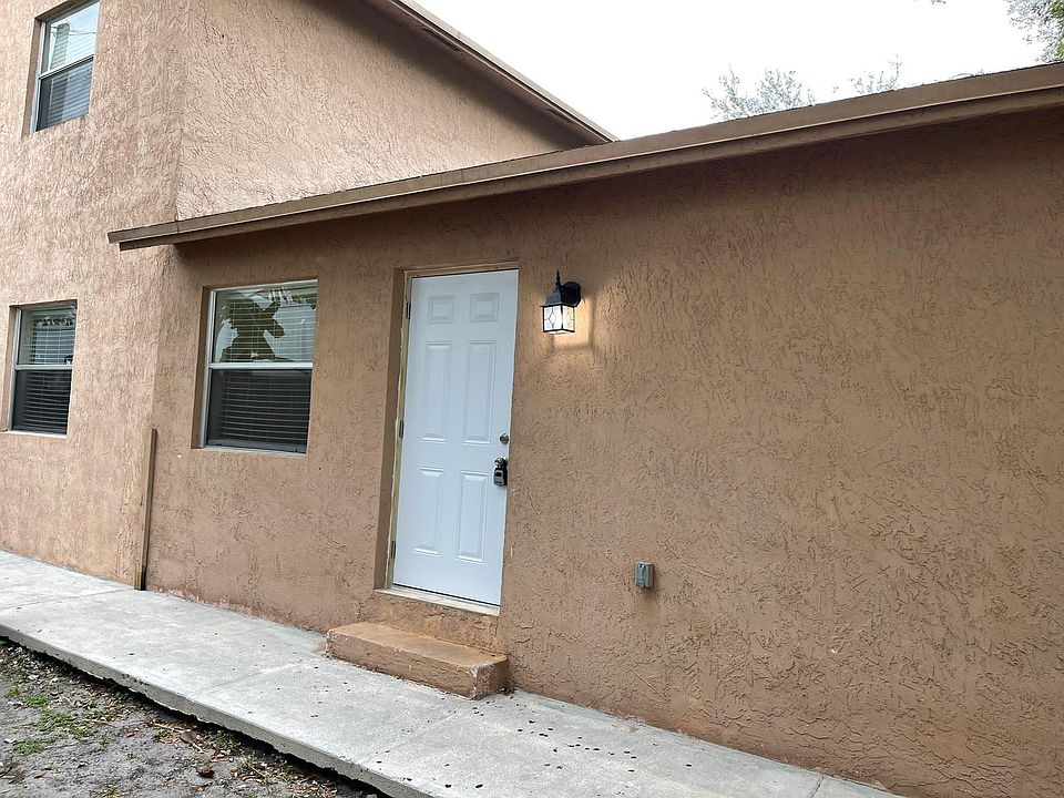 1st image of 2723 SW 15th Ave