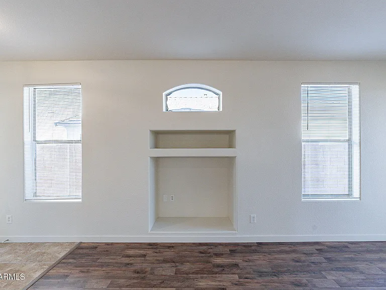 12563 W Monterey Way — Photo 9