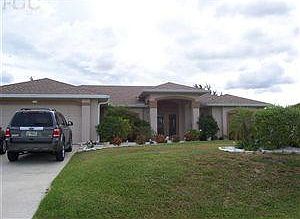 5th image of 3038 SW 14th Ave