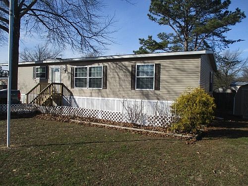 1st image of 320 Jean Bradley Cir