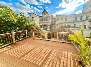 428 77th St #1, Brooklyn, NY 11209