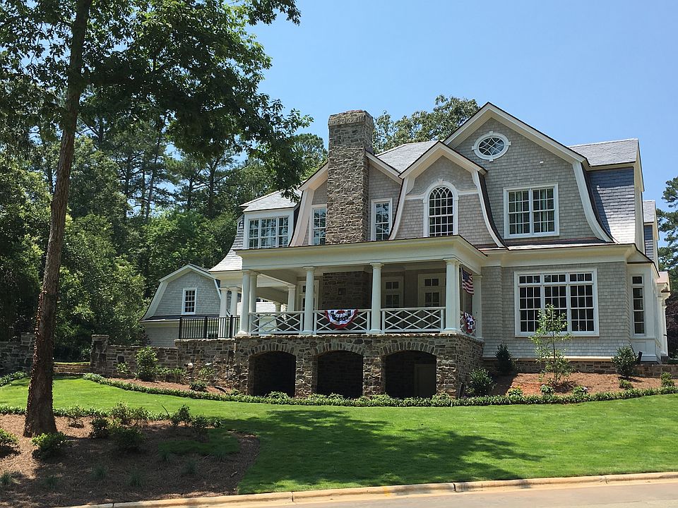 2nd image of 352 Transylvania Ave