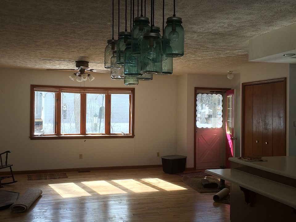DR / LR open floor plan