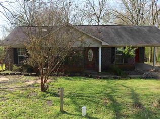227 Rays Aly, Kosciusko, MS 39090