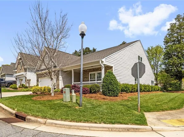 3711 Littlebrook Dr, Clemmons, NC 27012