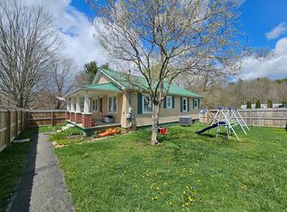 179 Flat Ridge Rd, Sugar Grove, VA 24375