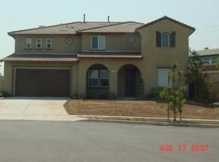 140 Hillshire Cir, Corona, CA 92882