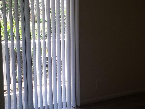 3rd image of 111 Paces Brook Ave APT 11136