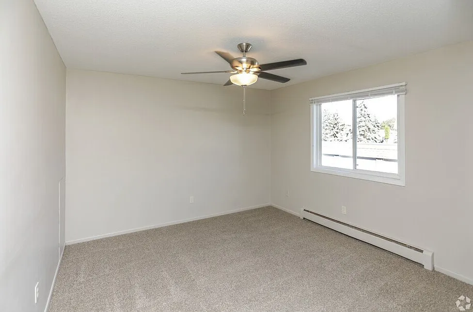 MV Apartments — Photo 3