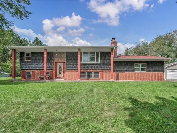 275 Smedley Dr, Washingtonville, OH 44490