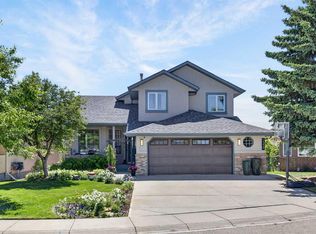 2339 NE Morris Cres SE, Airdrie, AB T4A2A3