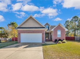 112 Camrose Ct, Raeford, NC 28376