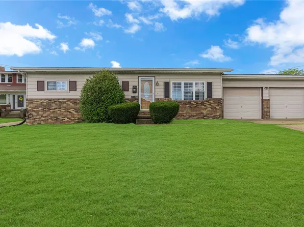 1105 Darlington Rd, Beaver Falls, PA 15010