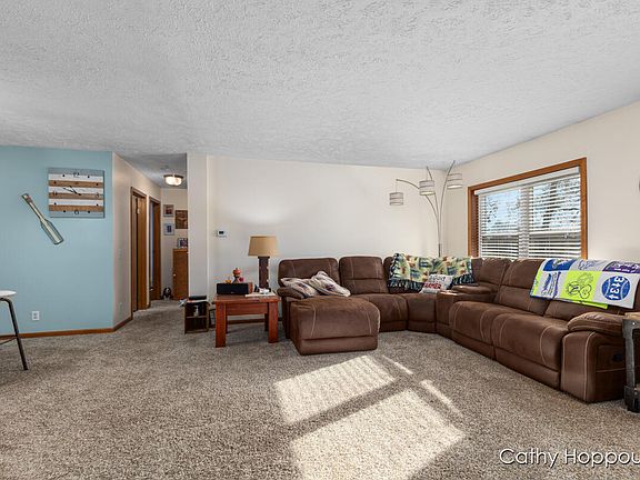 5th image of 3494 Bradford Rd