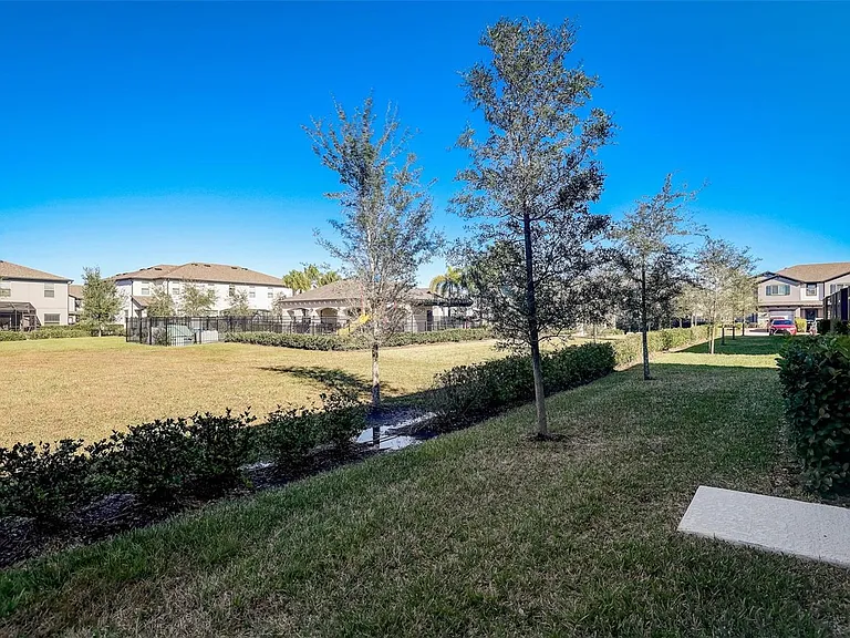12043 White Wave Point — Photo 34