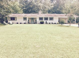 1758 Pine Hill Dr, Raymond, MS 39154