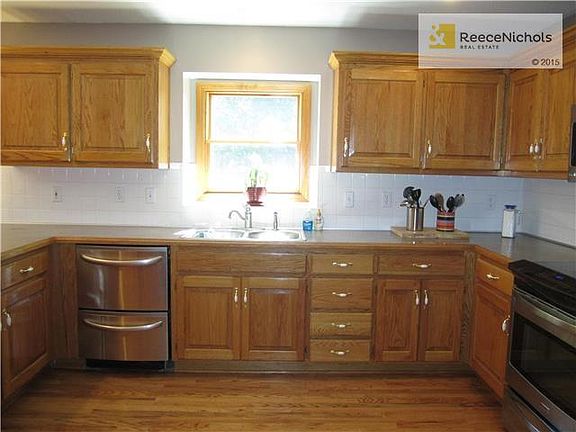 5th image of 3119 Arrowhead Ct