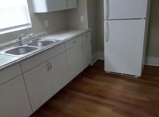 1706 Caroline St, South Bend, IN 46613