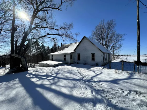 7480 W McConnell Rd, Mc Connell, IL 61050