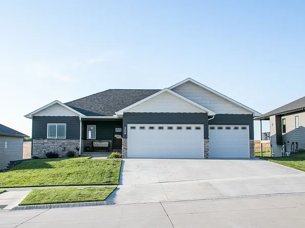 308 Park St, Ceresco, NE 68017