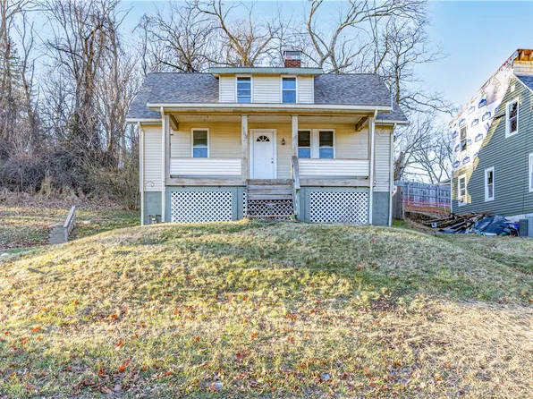 953 7th Street Ext, New Kensington, PA 15068