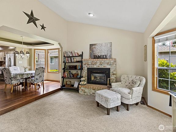 5th image of 7212 67th Street NE