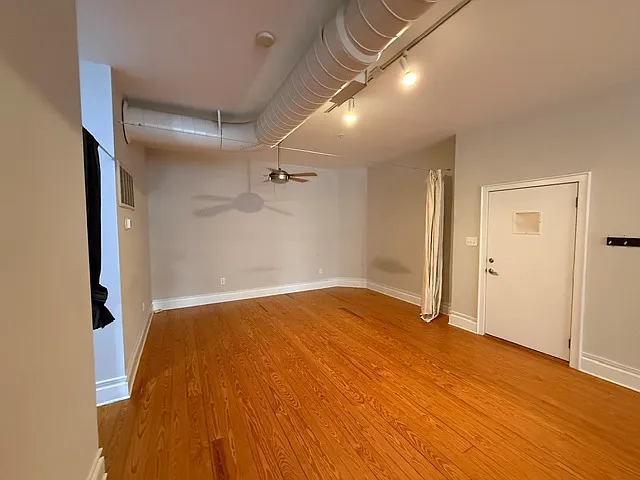 404 N Laurel Ave #5 — Photo 6