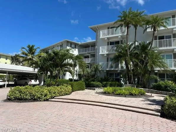 2800 Gulf Shore BLVD N #107, NAPLES, FL 34103