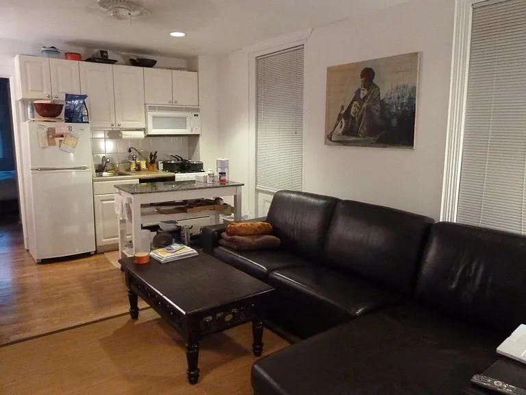 1518 Pine St #1R — Photo 2