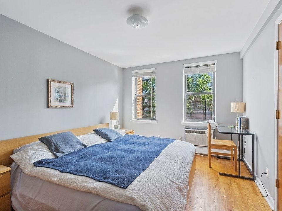 1st image of 118 W 130th St #3