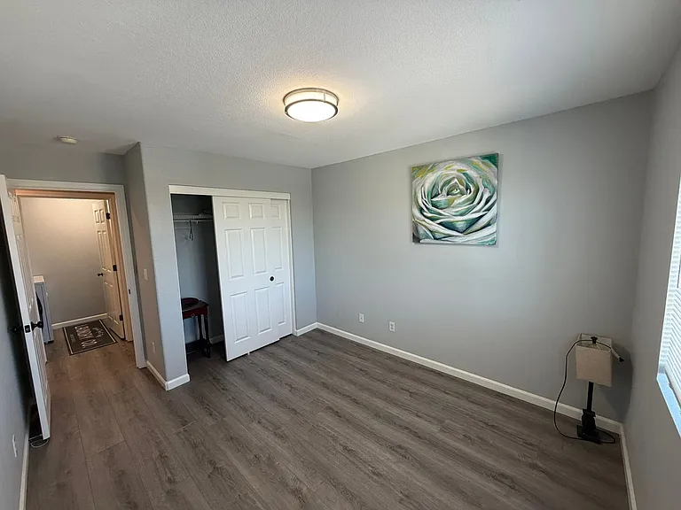 5418 Halas Ct — Photo 24