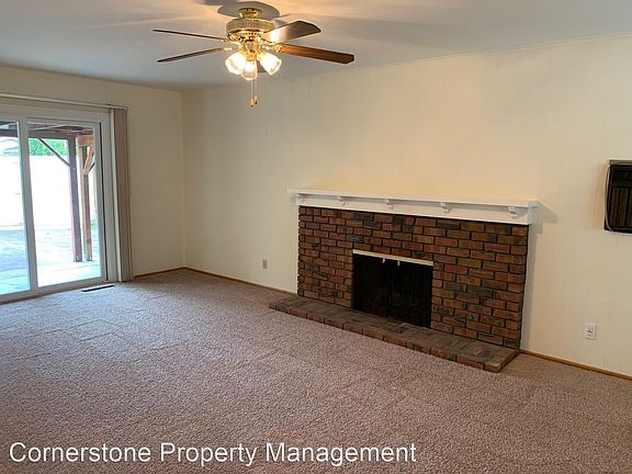 4th image of 14980 Freeman Ave