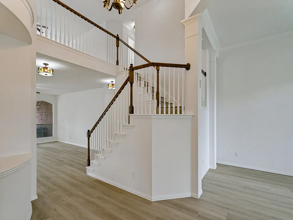 4 bed, 3.5 bath, 3130 sqft, $3,300 — Photo 3